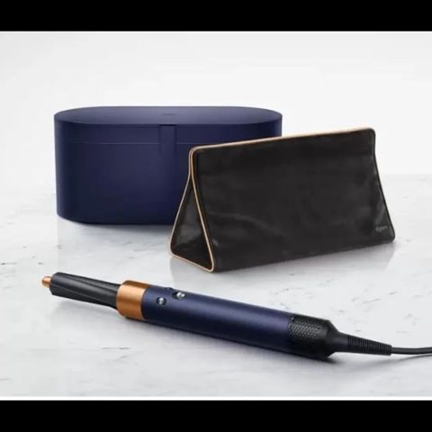 Dyson Airwrap və Supersonic Daşıma Çantası maqnit qapanmalı premium — 120 ₼ · Bakı · Makiyaj Dyson Airwrap və Supersonic Daşıma Çantası maqnit qapanmalı premium — Bakı