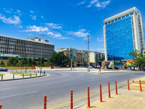 2-otaqlı mənzil, Azad Mirzəyev küç., 40 m² — Bakı