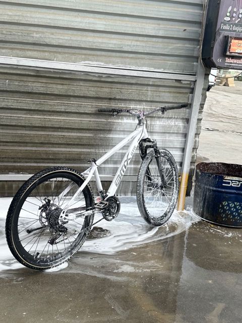 Brinx GTR dağ velosipedi - Rəng: ağ - Çərçivə: alüminium, GTR — 170 ₼ · Sumqayıt · Dağ velosipedləri Brinx GTR dağ velosipedi - Rəng: ağ - Çərçivə: alüminium, GTR — Sumqayıt