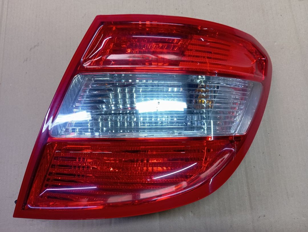 Mercedes-Benz W204 universal stop işıqarı — Ehtiyat hissələri və aksesuarlar, Bakı (2)