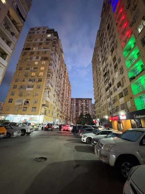 Satılır 3 otaqlı yeni tikili 148 m² — Bakı