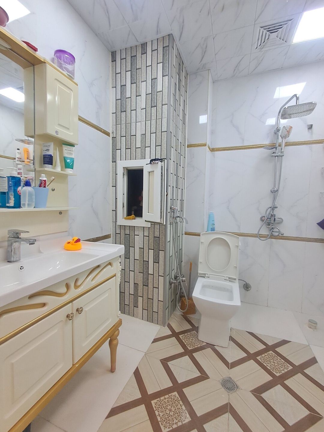 Satılır 5 otaqlı köhnə tikili 110 m² — Mənzil, Bakı (7)