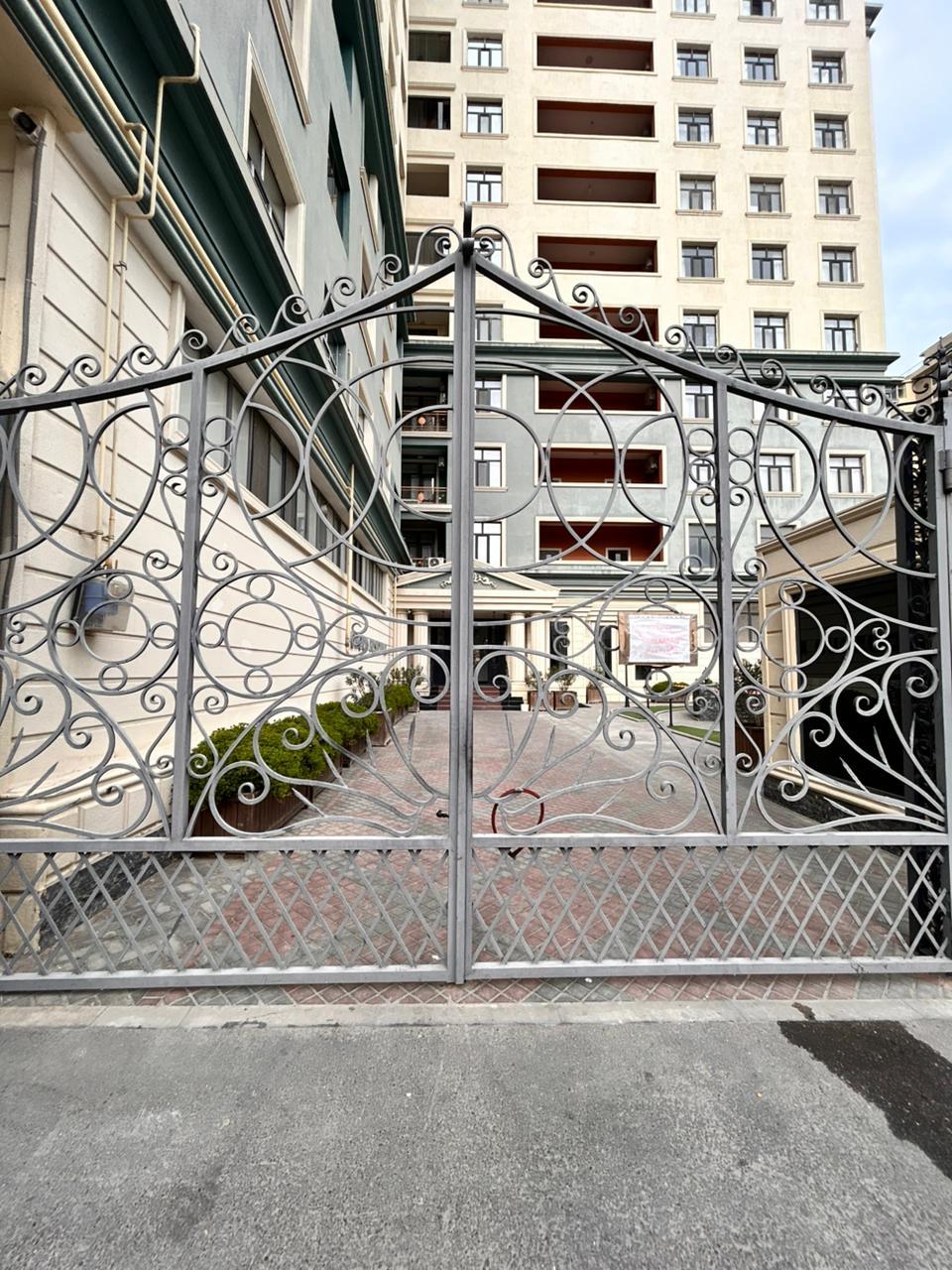 4 otaqlı mənzil, 285 m², Ənvər Qasımzadə küç — Mənzil, Bakı (5)