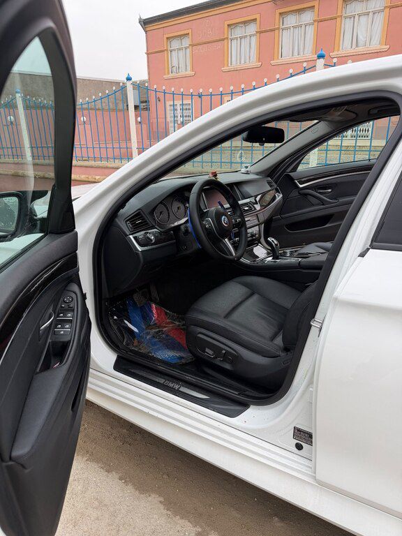BMW 528, 2.0 L, 2016 il, 129 000 km — Avtomobillər, Bakı (6)