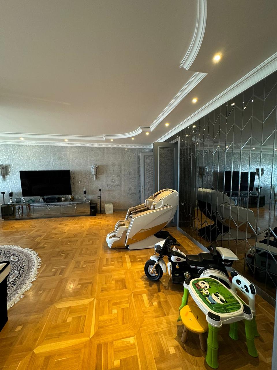 6 otaqlı mənzil, 340 m², Həsən Əliyev küçəsi (Ağ Evlər Nərimanov) — Mənzil, Bakı (11)