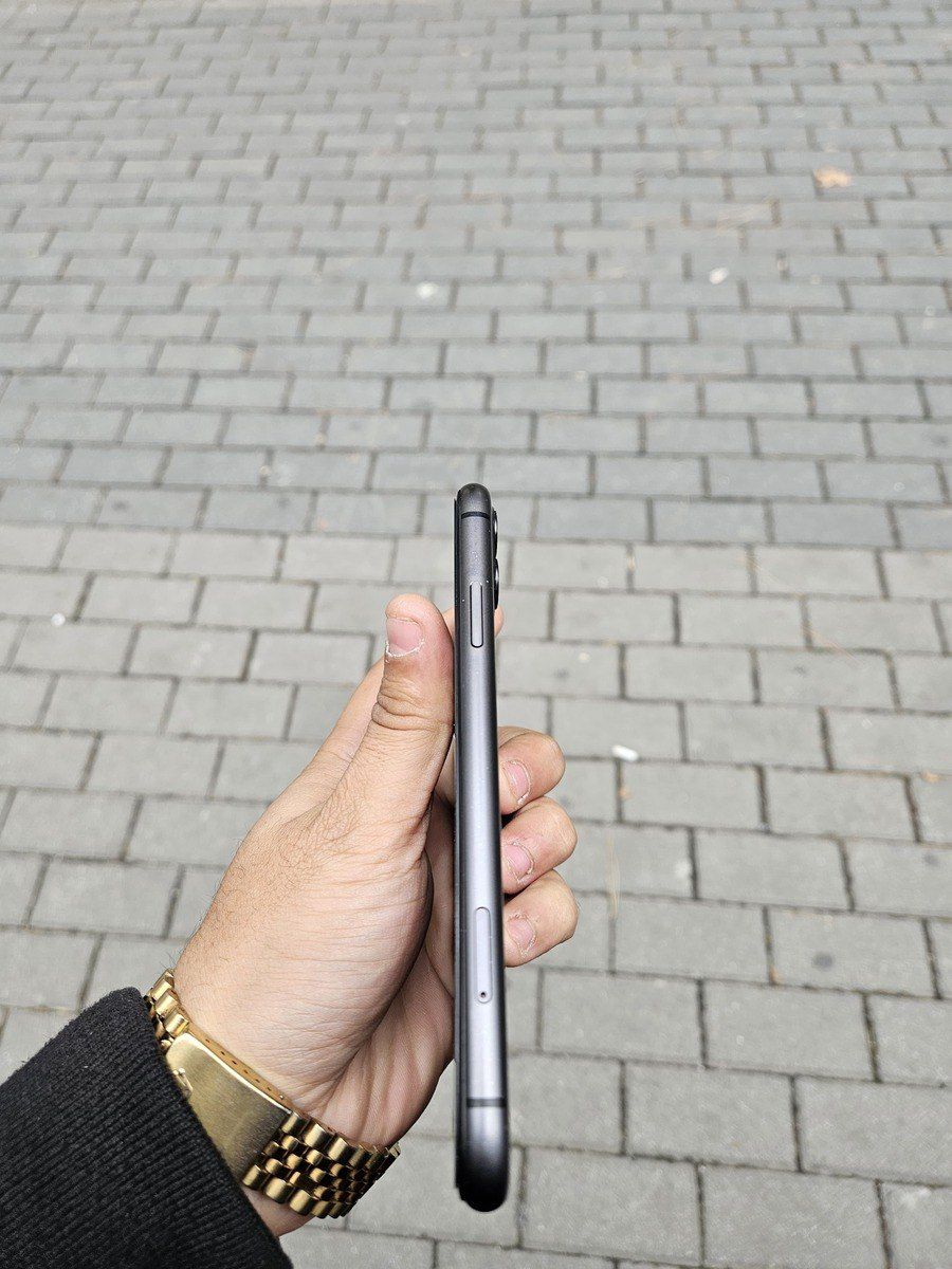 Apple iPhone 11 Black 128GB/4GB — Smartfonlar, Bakı (2)