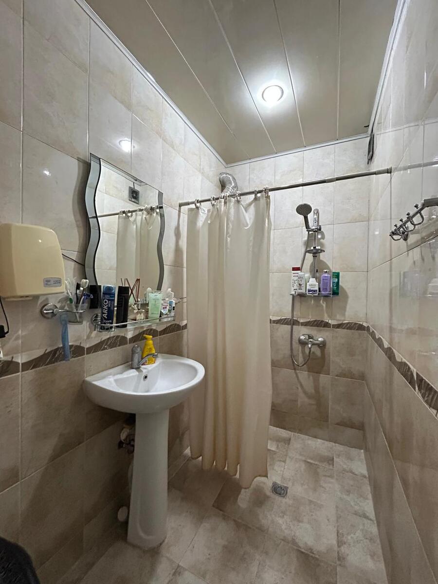 Satılır 3 otaqlı köhnə tikili 72 m² — Mənzil, Bakı (2)