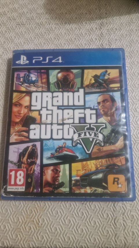 PlayStation 4 üçün GTA5 oyun diski — Bakı