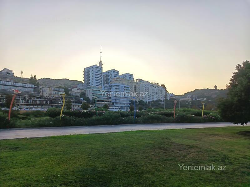 Satılır 2 otaqlı Bina evi menzil (Yeni tikili), 65 m², Səbail rayonu — Mənzil, Bakı