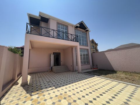 Satılır 5 otaqlı həyət evi/bağ evi 220 m² — Bakı