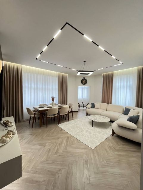 Satılır 2 otaqlı yeni tikili 93 m² — Bakı