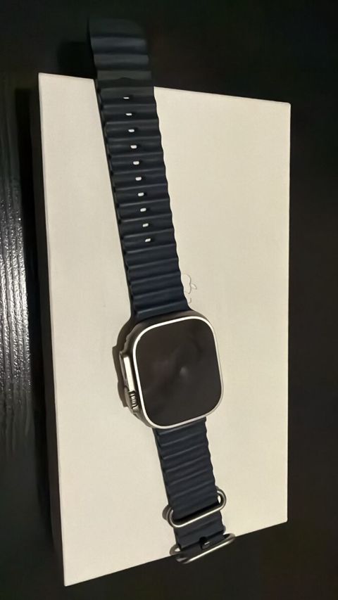 Apple Watch Ultra 2 Titanium — 670 ₼ · Bakı · Ağıllı saatlar və biləkliklər Apple Watch Ultra 2 Titanium — Bakı