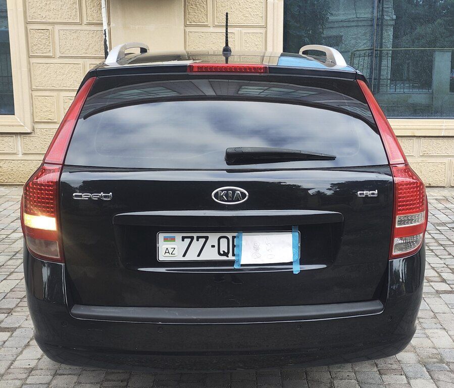 Kia Ceed SW, 1.6 L, 2010 il, 265 000 km — Avtomobillər, Bakı (4)