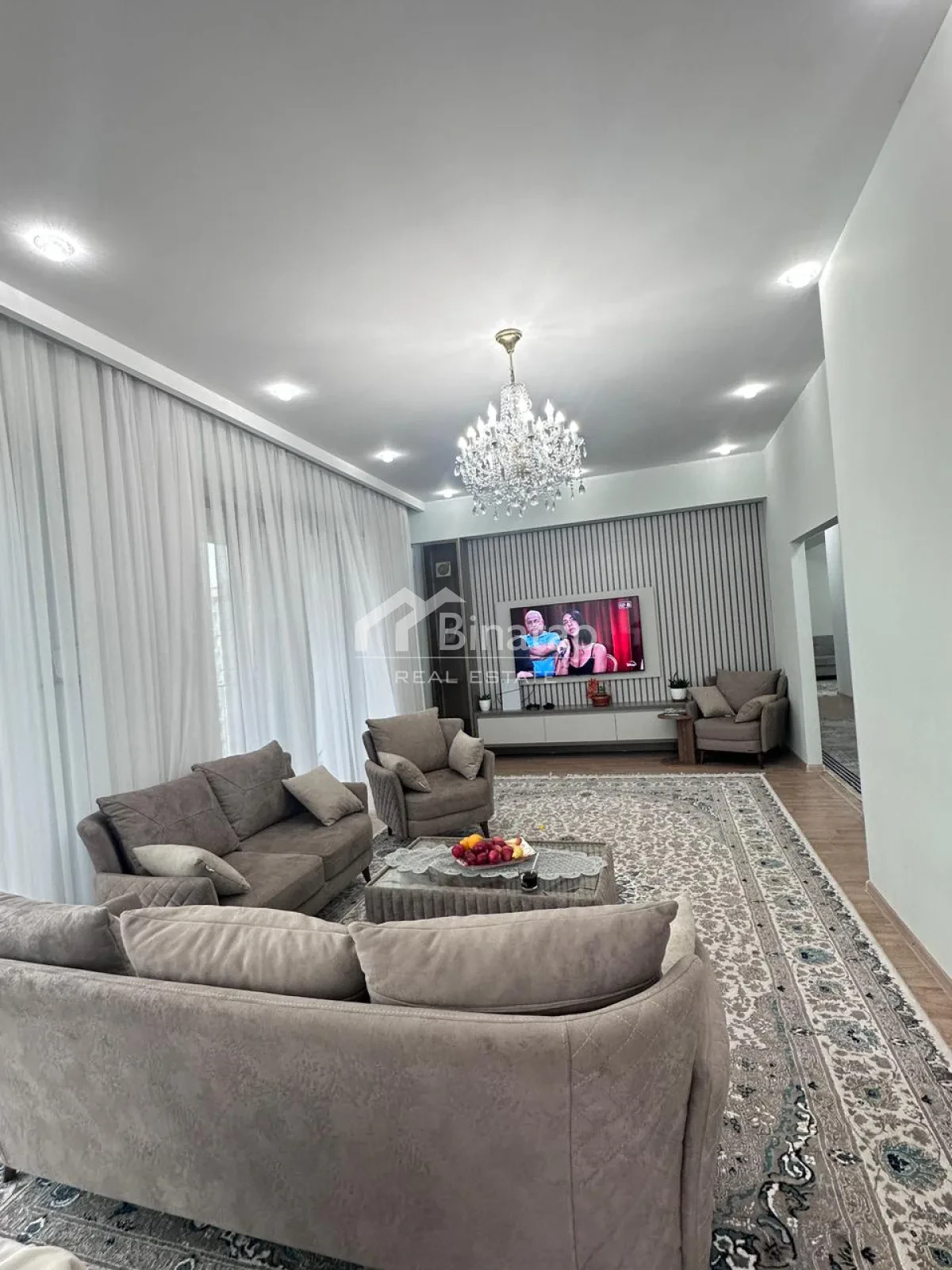 İcarəyə verilir 4 otaqlı yeni tikili 160 m², Elmlər Akademiyası metrosu, Yasamal rayonu — 2 600 ₼ · Bakı · Mənzil İcarəyə verilir 4 otaqlı yeni tikili 160 m², Elmlər Akademiyası metrosu, Yasamal rayonu — Bakı
