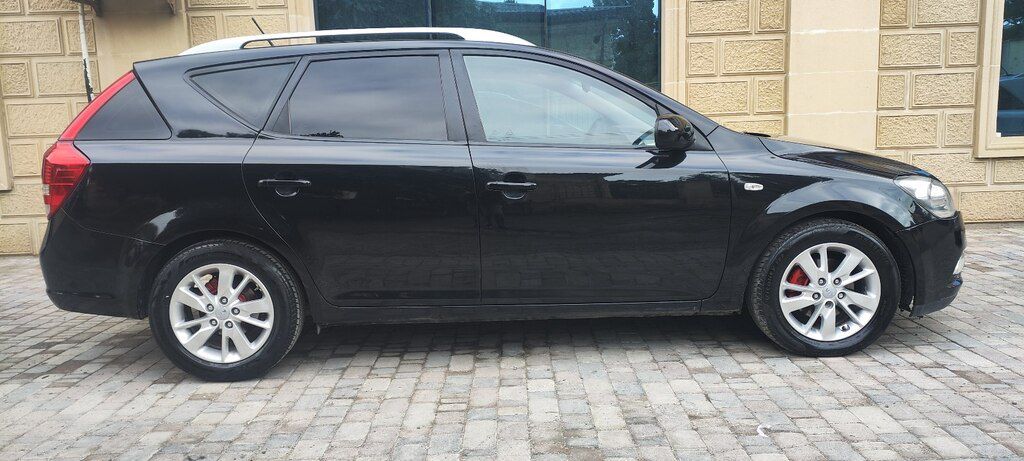 Kia Ceed SW, 1.6 L, 2010 il, 265 000 km — Avtomobillər, Bakı (11)