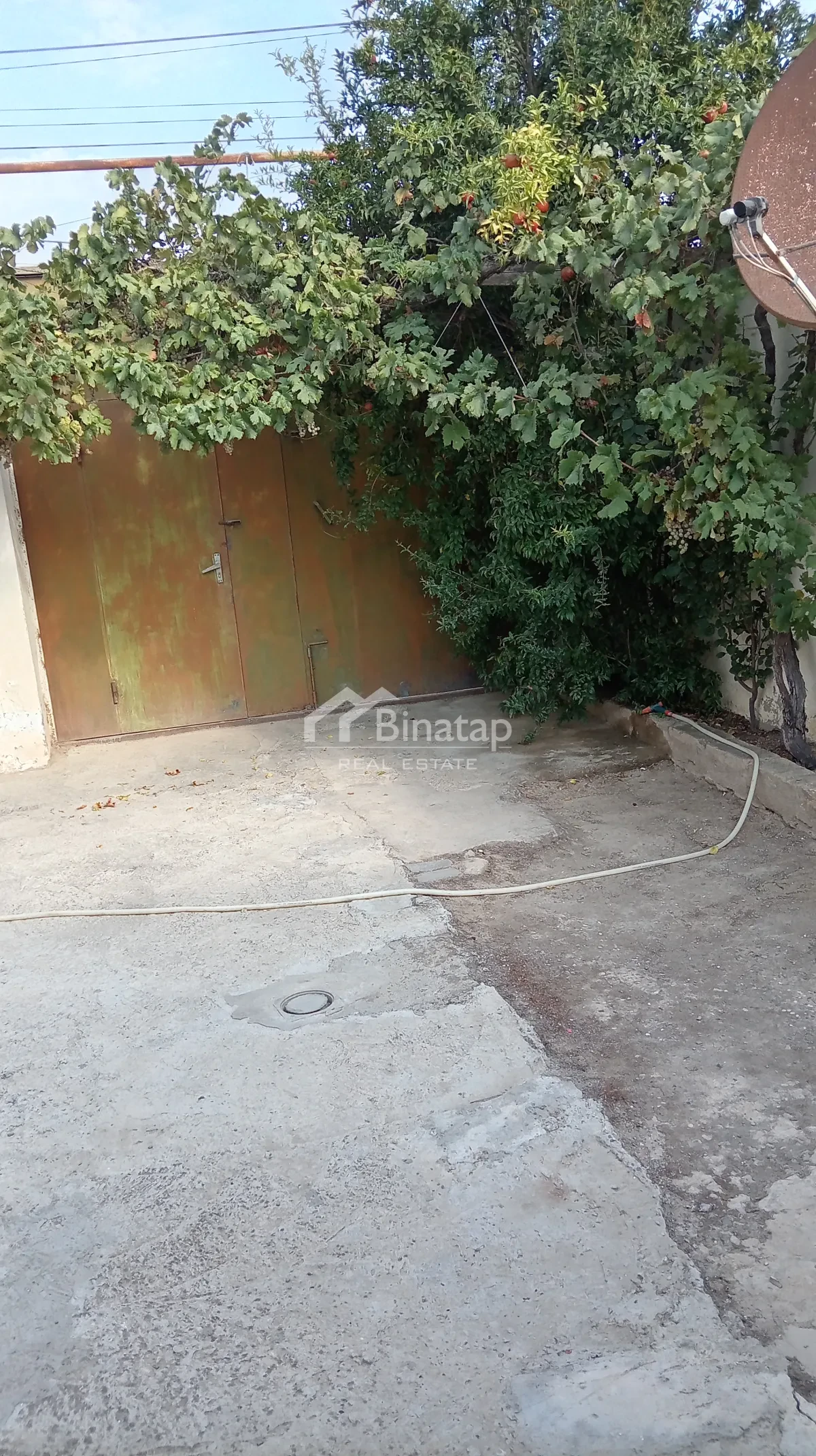 Satılır 4 otaqlı həyət evi / bağ evi 150 m², Azadlıq Prospekti metrosu, Binəqədi rayonu — Bakı