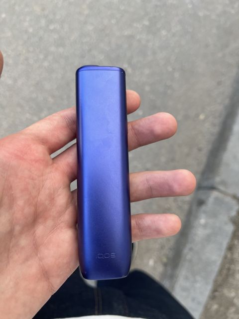 Tütün qızdırıcısı Iqos — Bakı