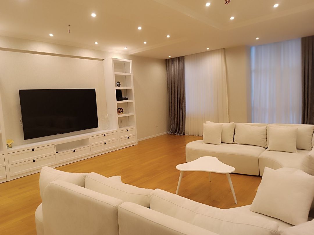 Satılır 4 otaqlı yeni tikili 210 m² — Mənzil, Bakı (8)