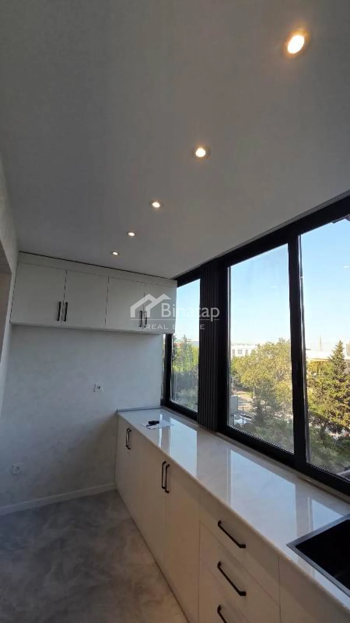 Satılır 3 otaqlı köhnə tikili 61 m², Gənclik metrosu, Nərimanov rayonu — Mənzil, Bakı (3)
