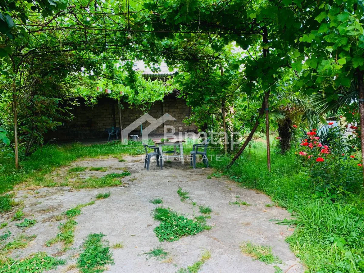 Satılır 6 otaqlı həyət evi / bağ evi 1800 m², Quba rayonu — Ev, villa, Bakı (2)