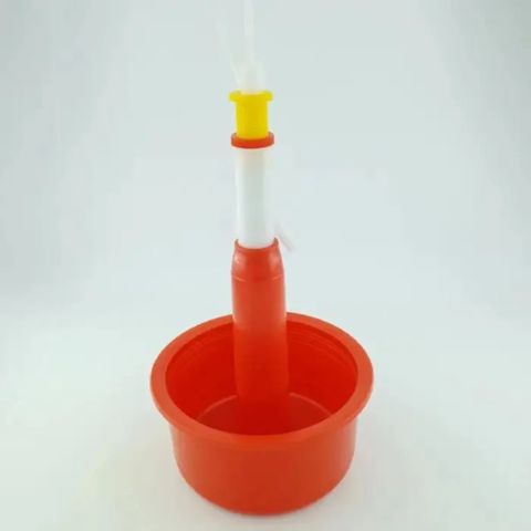Nippel su təknəsi, 0.5 L, Plastik, Yerüstü — Bakı