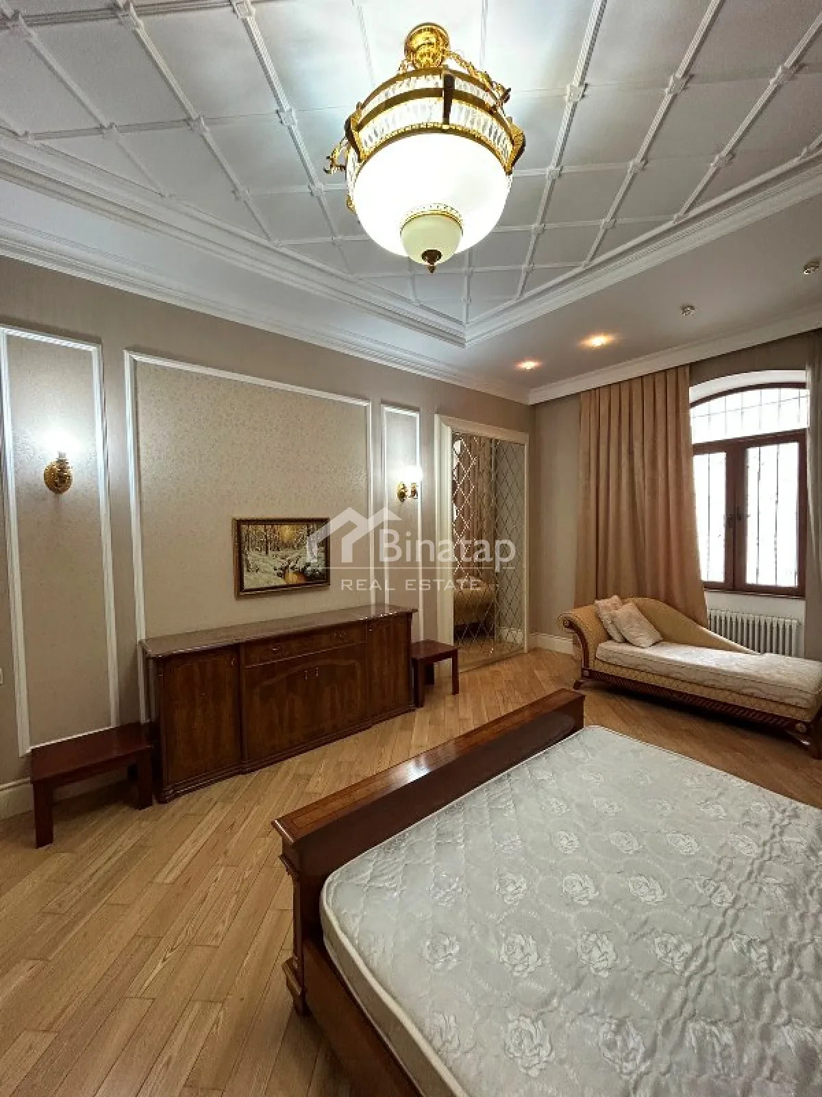 İcarəyə verilir 4 otaqlı köhnə tikili 200 m², İçərişəhər metrosu, Səbail rayonu — Mənzil, Bakı (5)