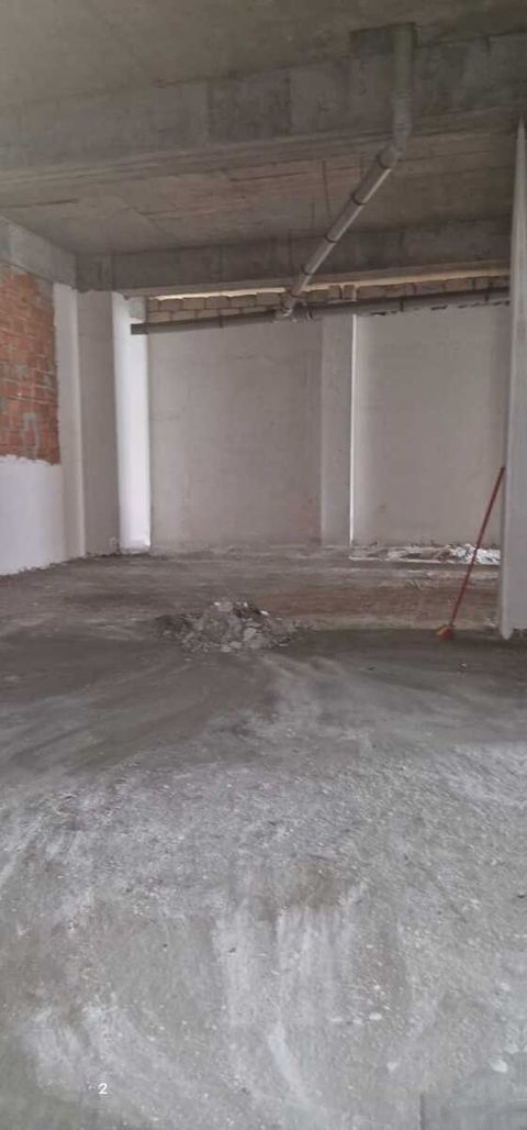 Satılır obyekt 205 m² — Bakı