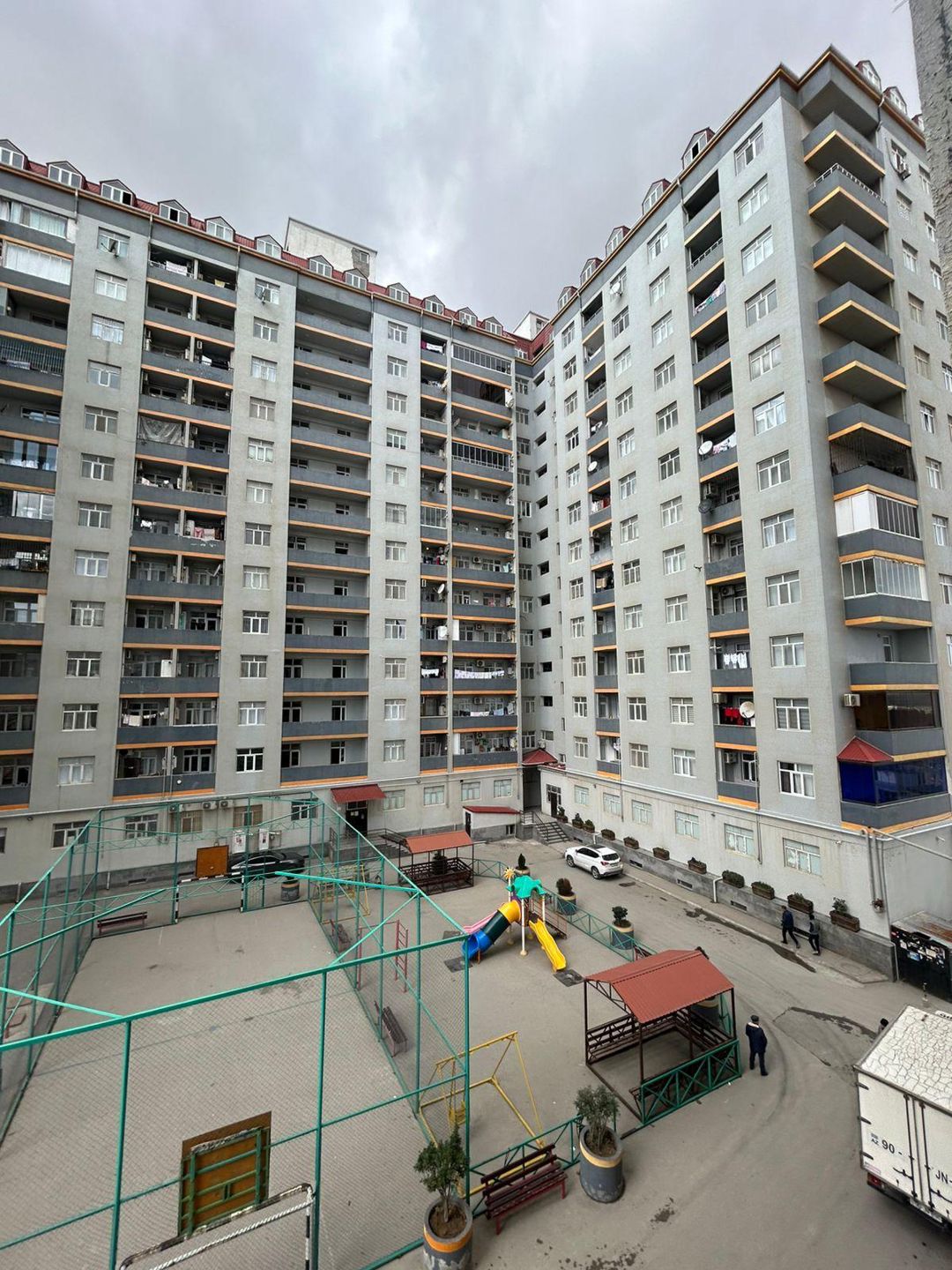 4 otaqlı mənzil, 84.5 m², Vasif Əliyev küçəsi, 281 (Qəsr) — Mənzil, Bakı (3)
