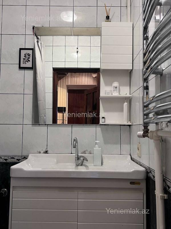 Kirayə 2 otaqlı Bina evi menzil (Köhnə tikili), 70 m², Səbail rayonu — Mənzil, Bakı (7)