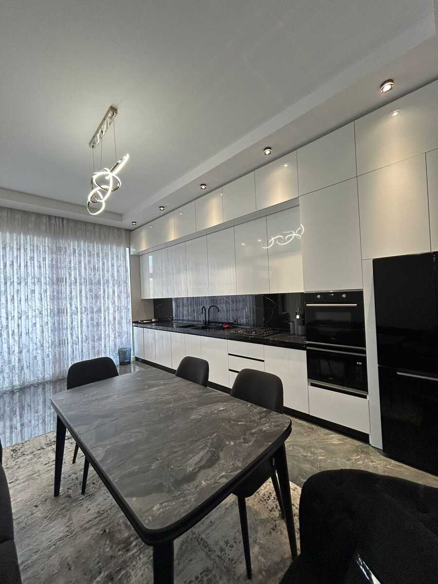 Satılır 5 otaqlı həyət evi/bağ evi 300 m² — Ev, villa, Bakı (10)