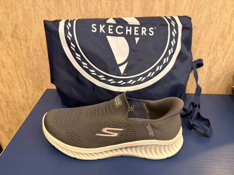 Skechers GOwalk Hands Free Slip-ins kişi idman ayaqqabısı - Model — 145 ₼ · Bakı · Krossovkalar Skechers GOwalk Hands Free Slip-ins kişi idman ayaqqabısı - Model — Bakı