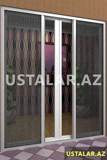 Plastik şkaflarin yığılması — Pəncərələr, qapılar, balkonlar, Bakı (2)