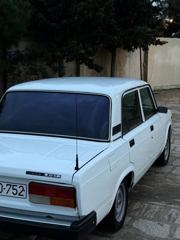 Lada (VAZ) 2107, 1.6 L, 2009 il, 150 000 km 07-BD-752 — Avtomobillər, Bakı (7)