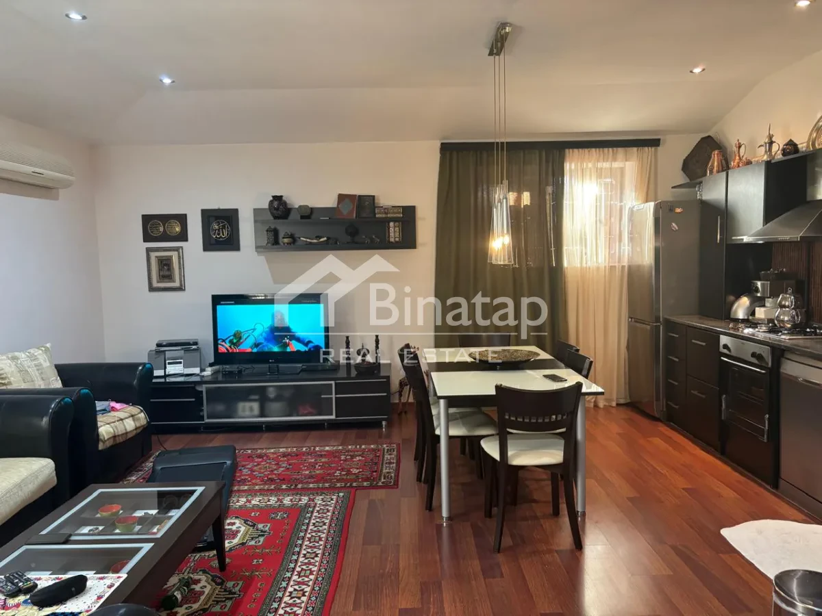 Satılır 4 otaqlı köhnə tikili 110 m², Elmlər Akademiyası metrosu, Yasamal rayonu — Mənzil, Bakı (5)