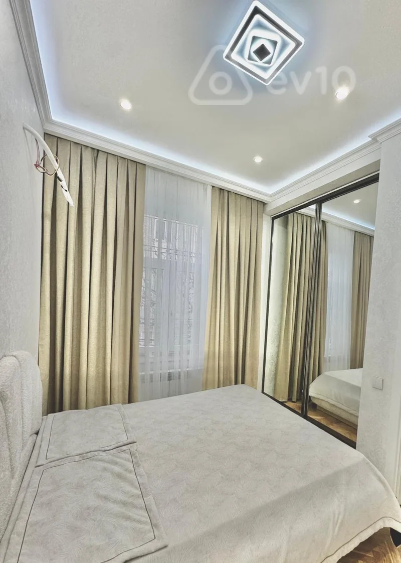 3 otaqlı mənzil, 90 m², Nizami küç — kirayə — Mənzil, Bakı (11)