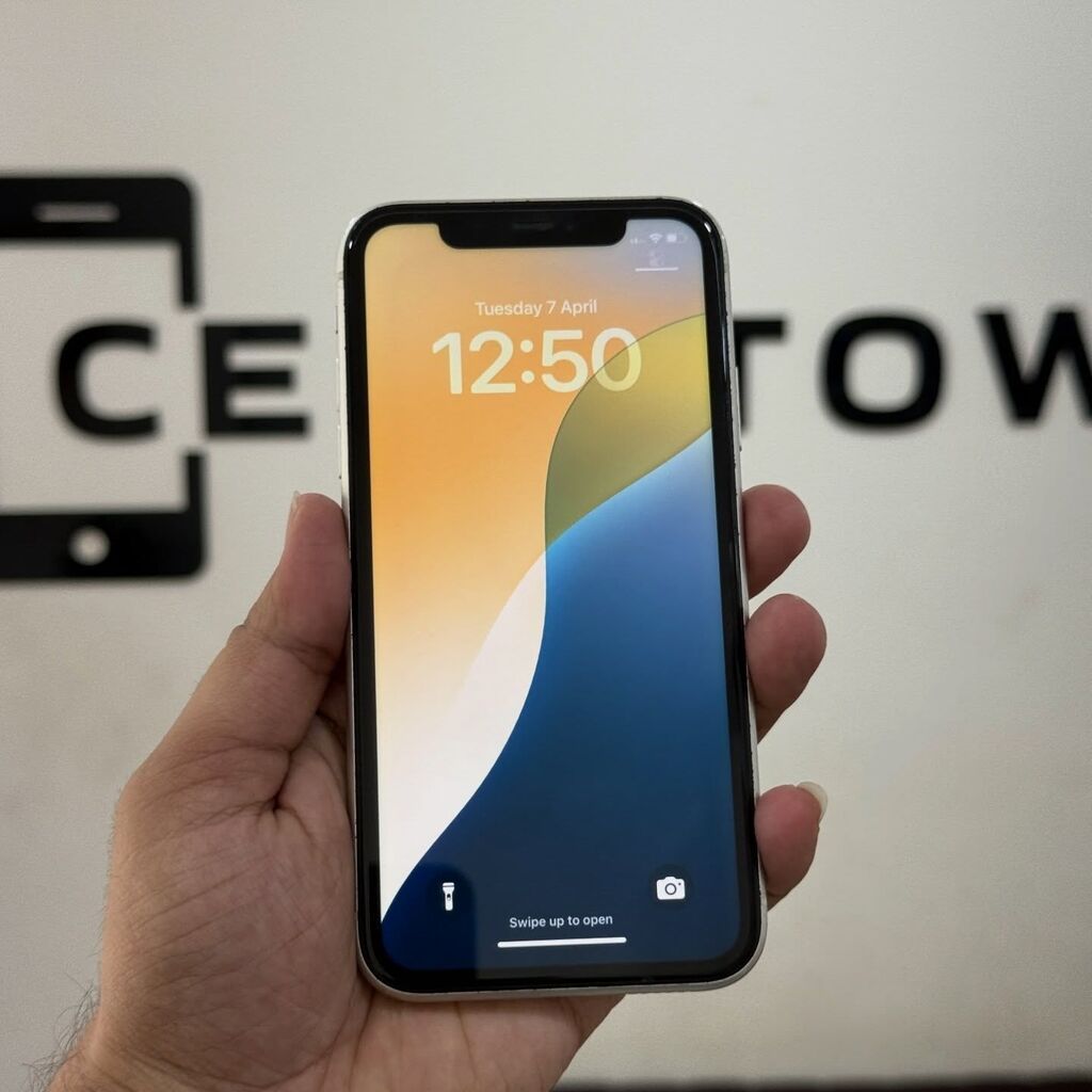 IPhone 11, 128 GB, Ağ, Zəmanət, Kredit, Simsiz şarj — Apple iPhone, Bakı (2)