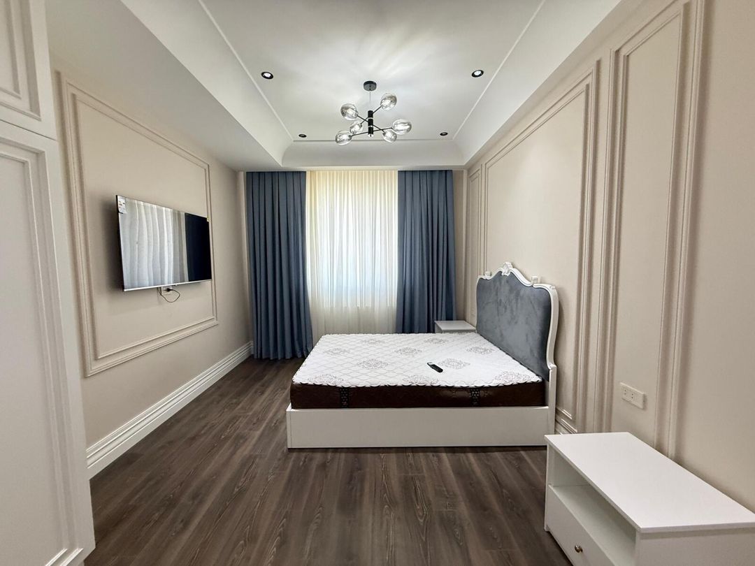 İcarəyə verilir 4 otaqlı yeni tikili 200 m² — Mənzil, Bakı (9)