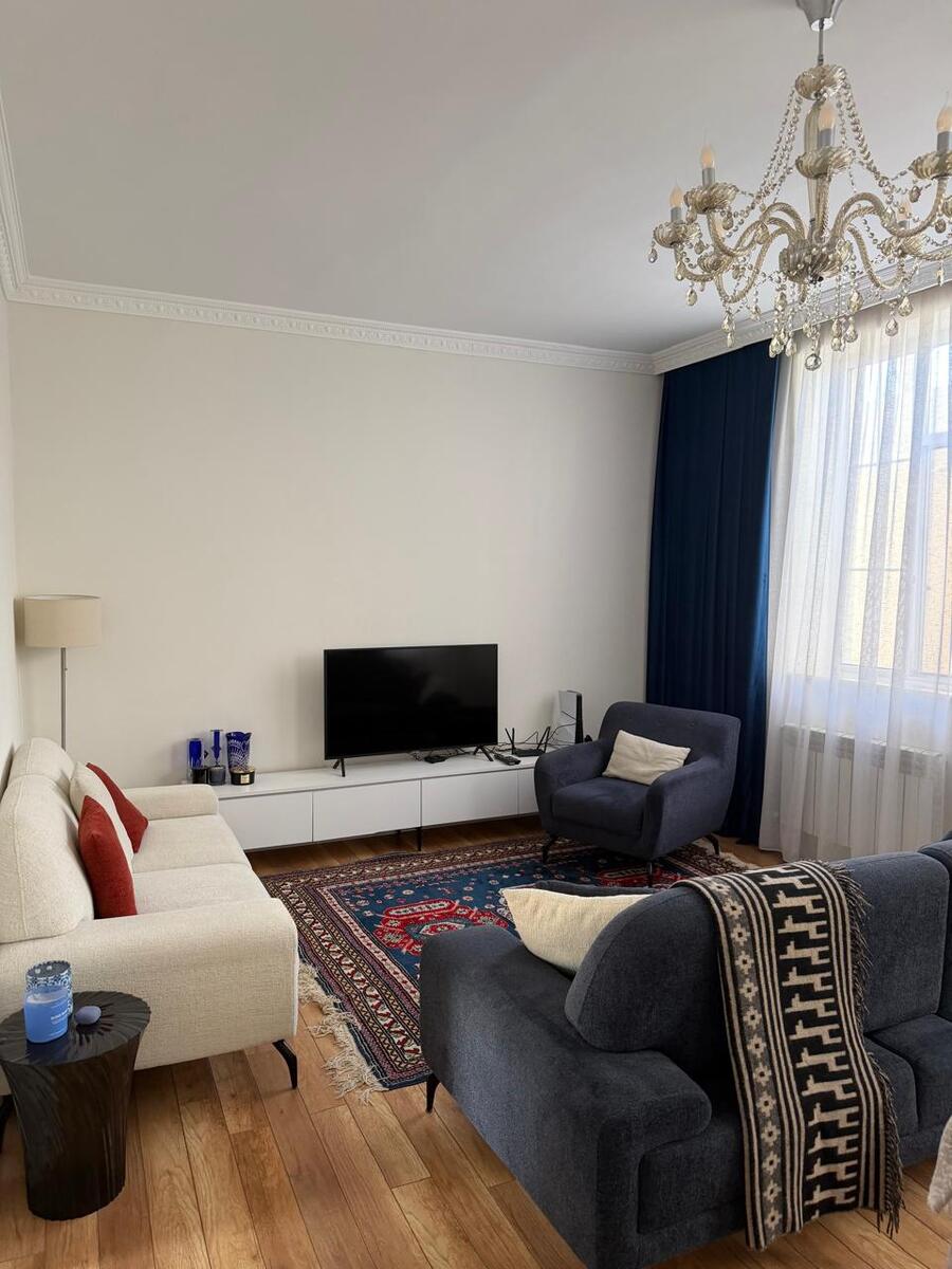 Satılır 4 otaqlı həyət evi/bağ evi 165 m² — Ev, villa, Bakı (2)