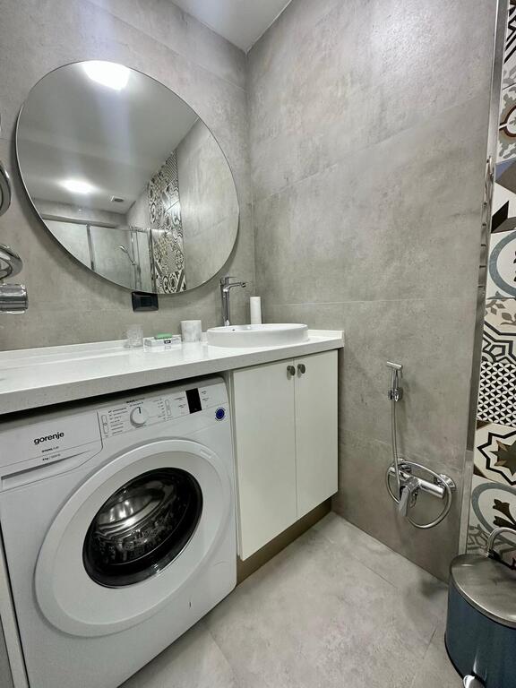 İcarəyə verilir 2 otaqlı köhnə tikili 105 m² — Mənzil, Bakı (6)