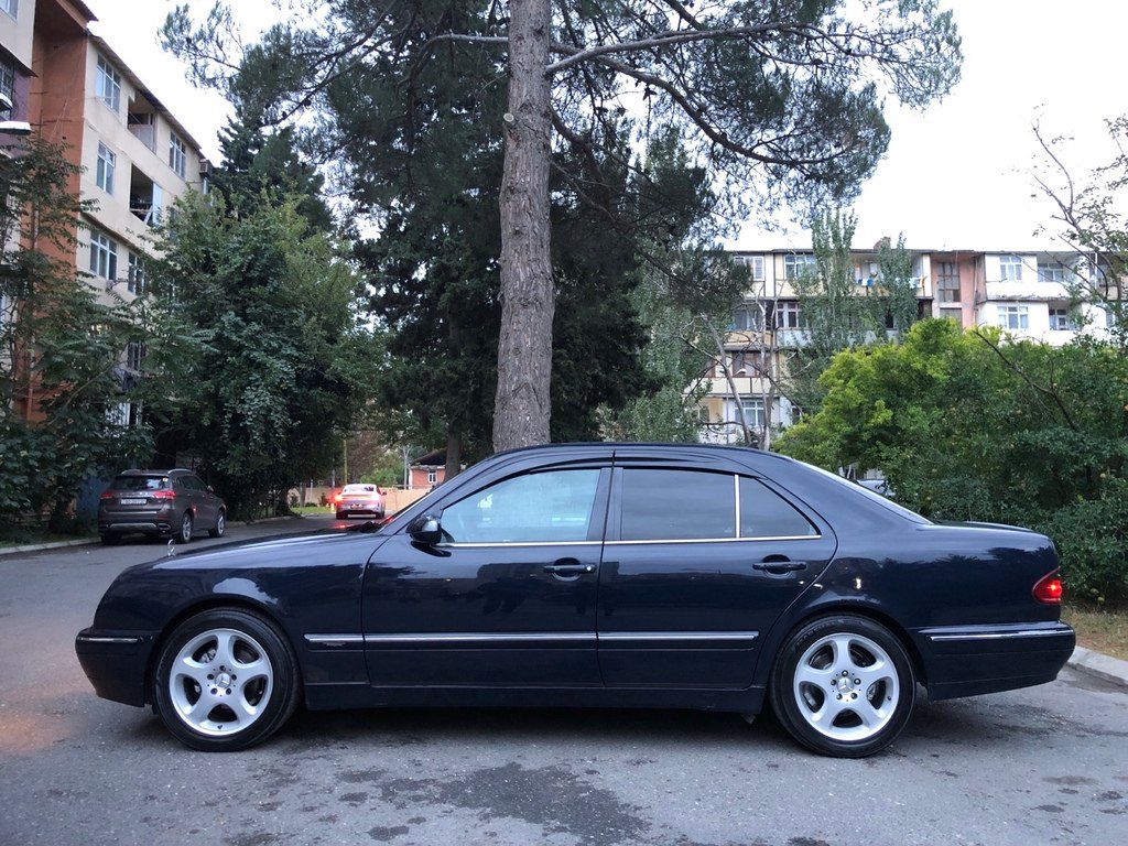 Mercedes E 220, 2.2 L, 1999 il, 347 000 km — Avtomobillər, Bakı (9)