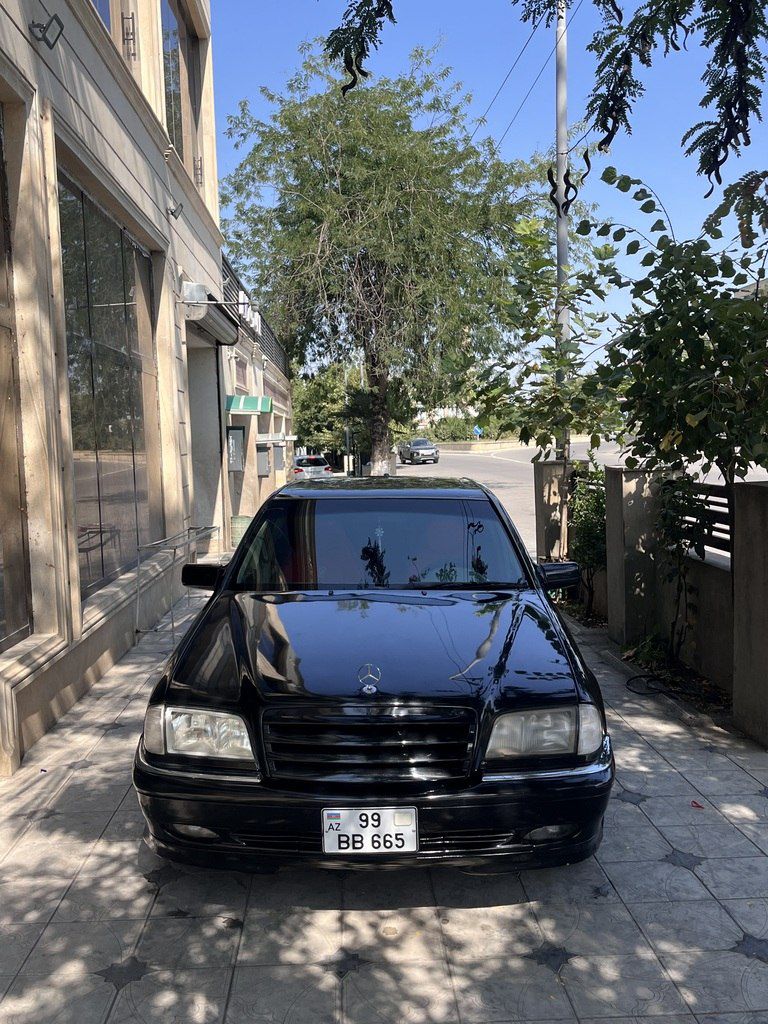 Mercedes C 230, 2.3 L, 1999 il, 300 000 km — Avtomobillər, Qazax