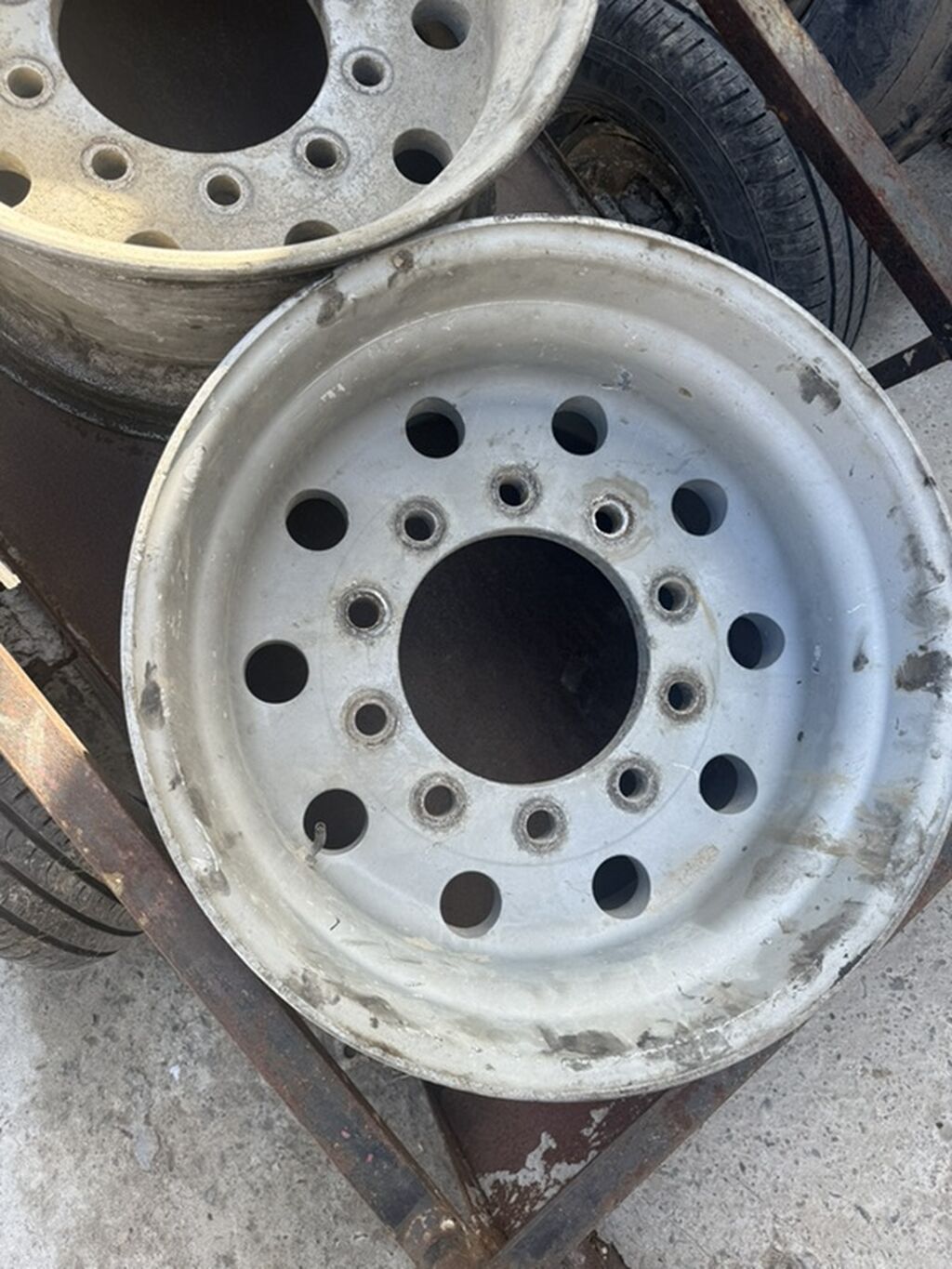 Məhsul: Polad avtomobil diski - Material:Alminium - Tip: çox deşikli — Diskləri, Sumqayıt (5)