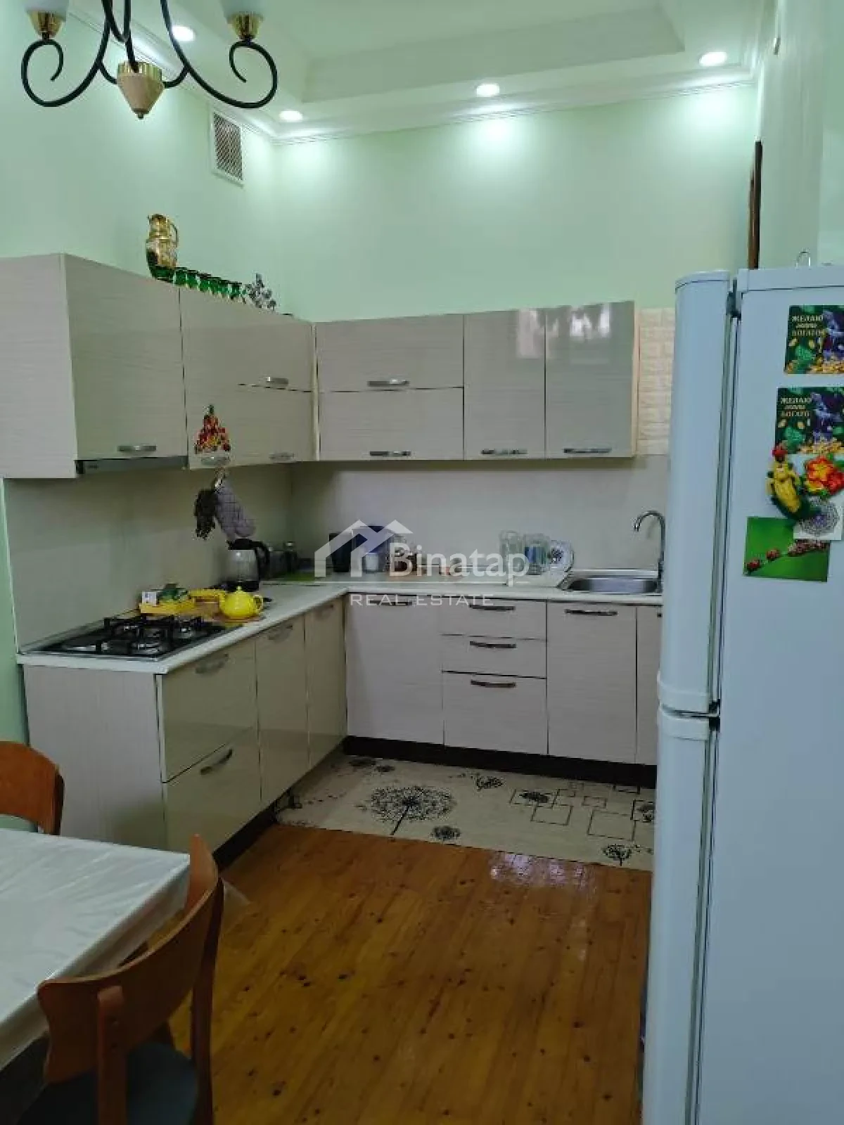 Satılır 5 otaqlı həyət evi / bağ evi 240 m², İnşaatçılar metrosu, Yasamal rayonu — Ev, villa, Bakı (5)