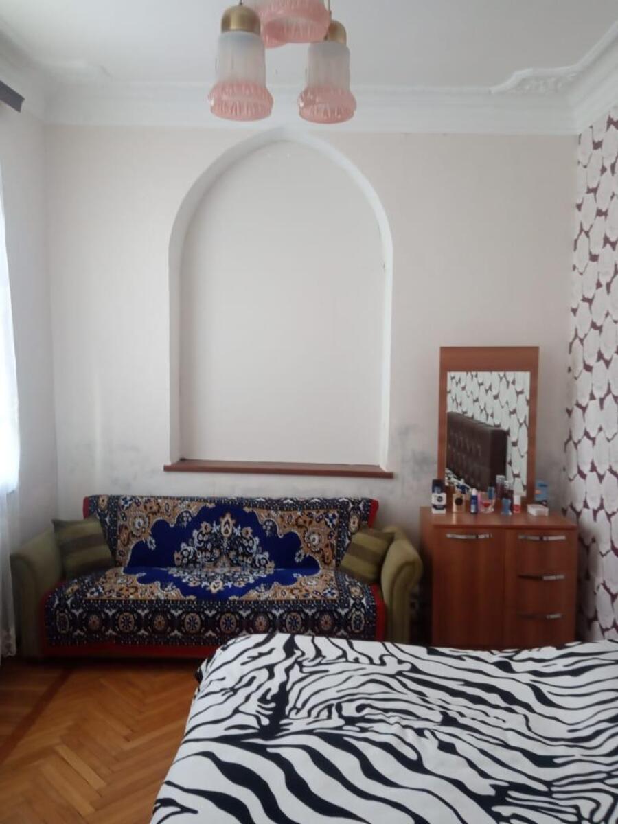 Satılır 2 otaqlı köhnə tikili 69 m² — Mənzil, Bakı (5)