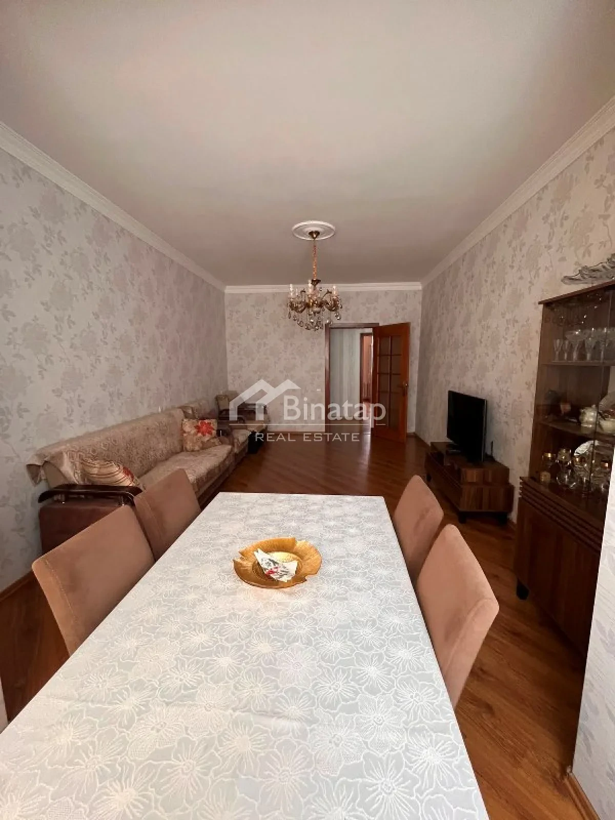 Satılır 2 otaqlı köhnə tikili 60.6 m², Elmlər Akademiyası metrosu, Yasamal rayonu — Mənzil, Bakı (2)