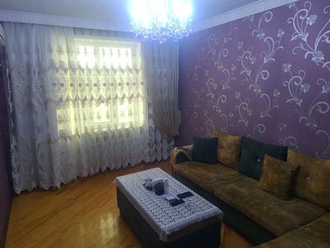 Satılır 5 otaqlı köhnə tikili 100 m² — Mənzil, Bakı (10)