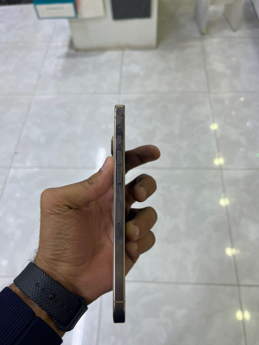 Apple iPhone 16 Pro Max Desert Titanium 256GB/8GB — Smartfonlar, Bakı (5)