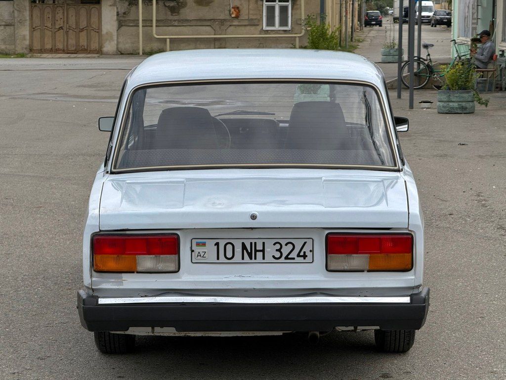 Lada (VAZ) 2107, 1.6 L, 2004 il, 70 000 km 10-NH-324 — Avtomobillər, Bakı (4)