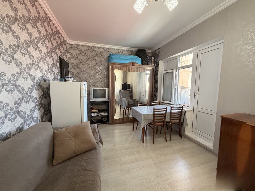 Satılır 2 otaqlı köhnə tikili 60 m² — Mənzil, Bakı (3)