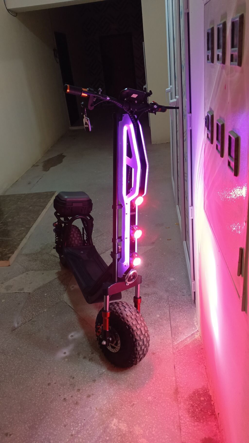 İşlənmiş Elektrik samokat 12", 1000 Vt, 45 km/s — Skuterlər, Masazır (3)